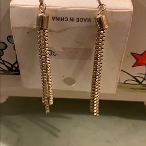 Earrings new with tag. Cute